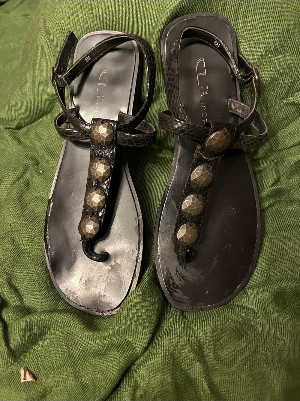 Chinese Laundry Black T-Strap Sandals with Faceted Bronze Studs